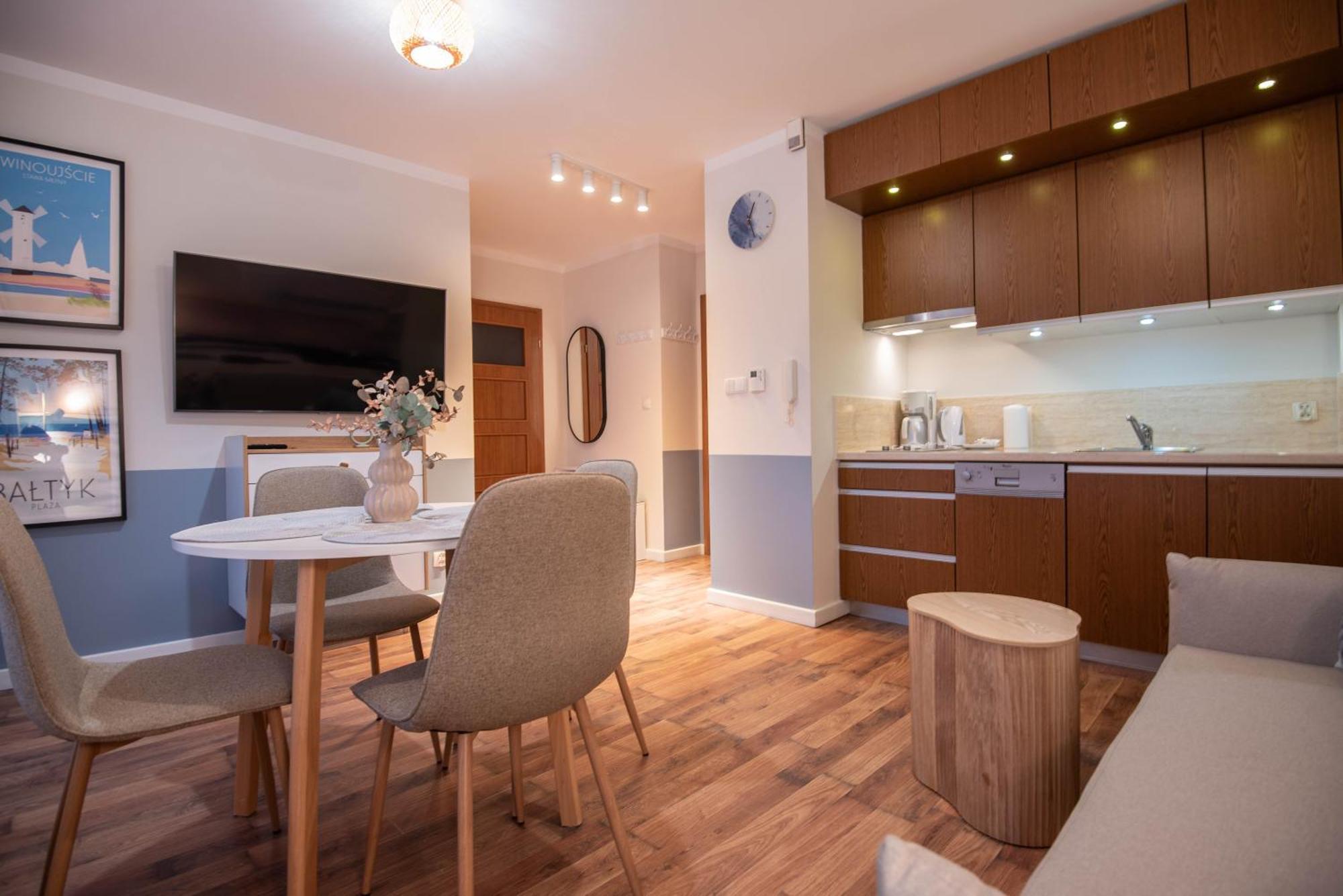Apartamenty Mistral Z Parkingiem - Promenada & Morze - Apartamenty Na Wyspie Świnoujście Exterior foto