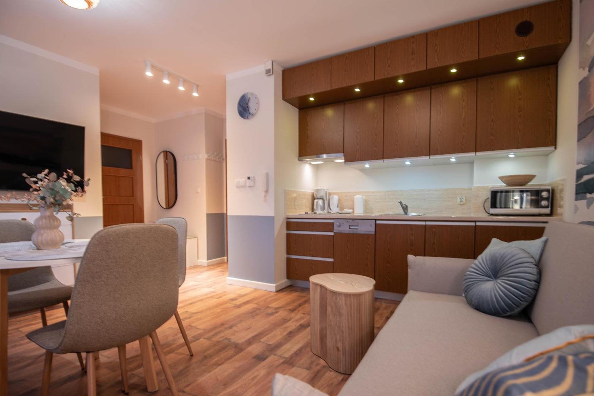 Apartamenty Mistral Z Parkingiem - Promenada & Morze - Apartamenty Na Wyspie Świnoujście Exterior foto